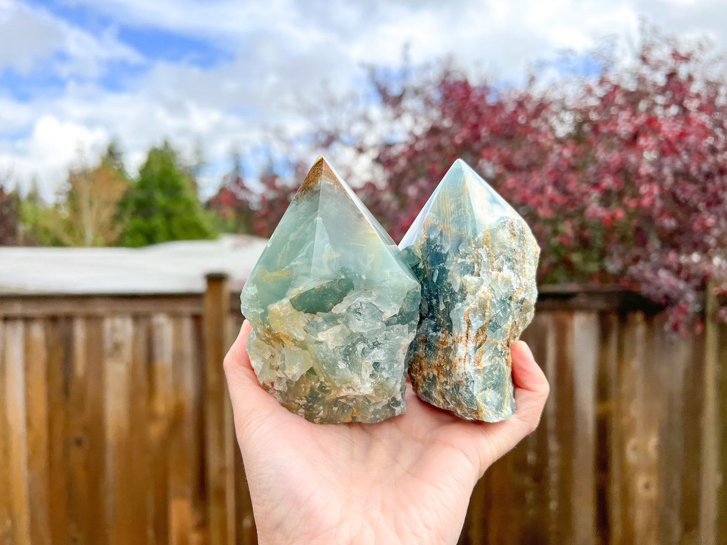 Blue Onyx Cut Base Point