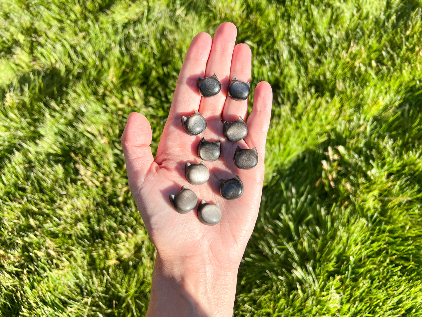 Silver Sheen Obsidian Cat