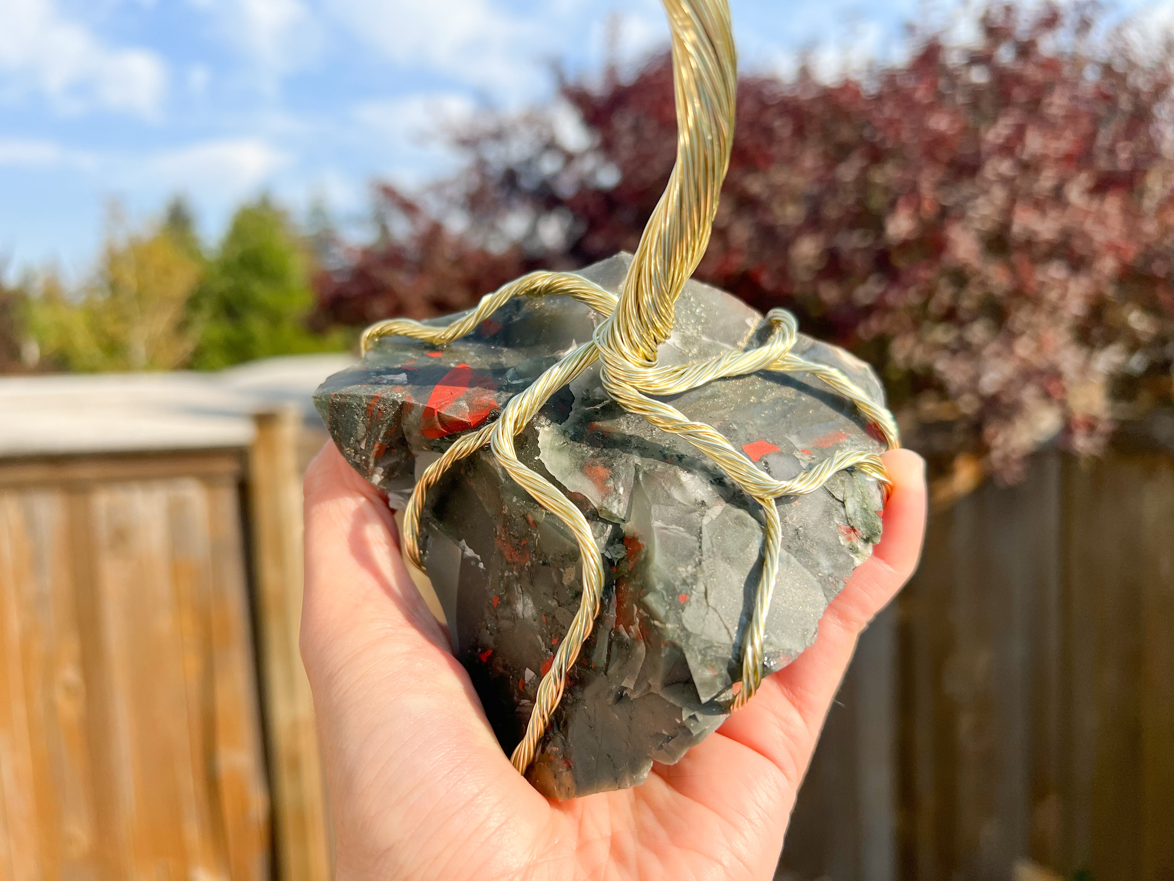 Tree with hot roots, Bloodstone